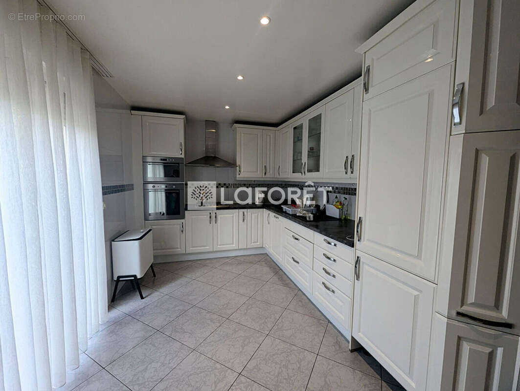 Maison à VILLIERS-LE-BEL