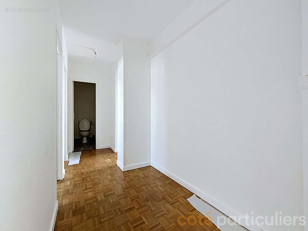 Appartement à SAINT-MAUR-DES-FOSSES