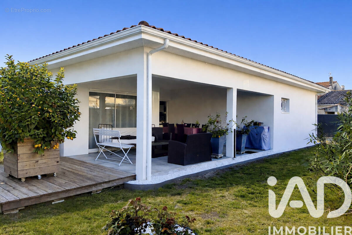 Photo 1 - Maison à MOULIS-EN-MEDOC
