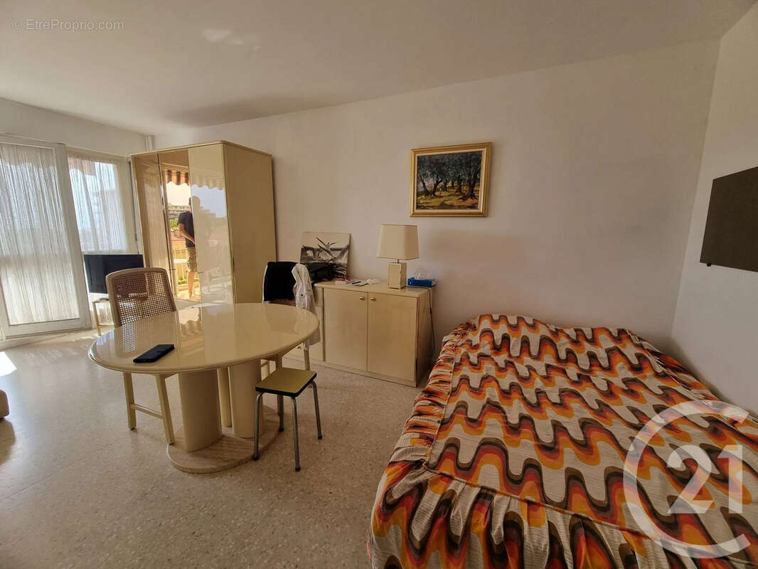 Appartement à ROQUEBRUNE-CAP-MARTIN