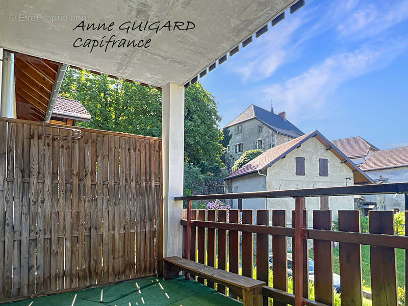 Appartement à SERRIERES-EN-CHAUTAGNE
