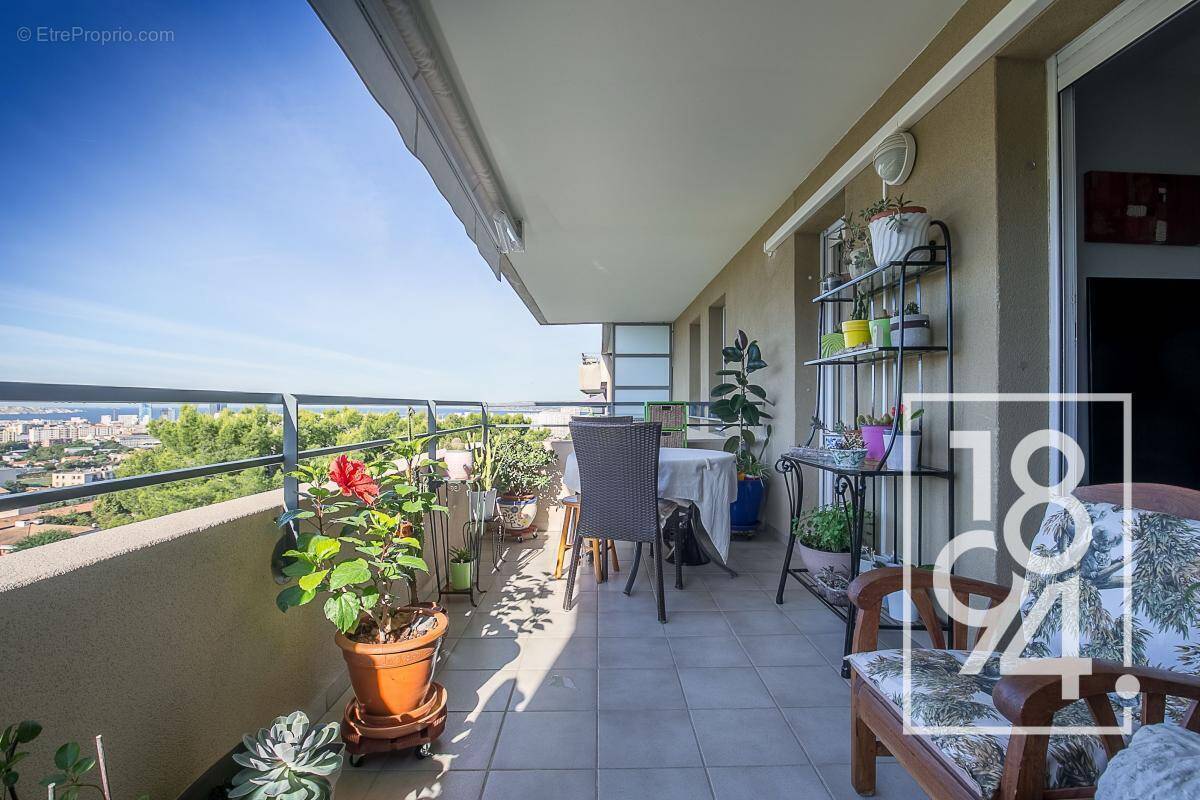 Appartement à MARSEILLE-14E
