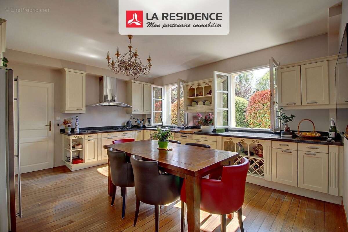 Maison à CHAMBOURCY