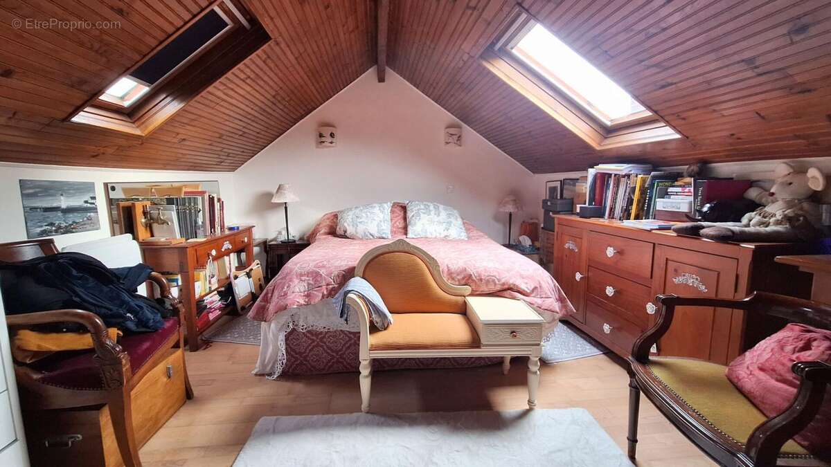 Appartement à SAINT-REMY-LES-CHEVREUSE