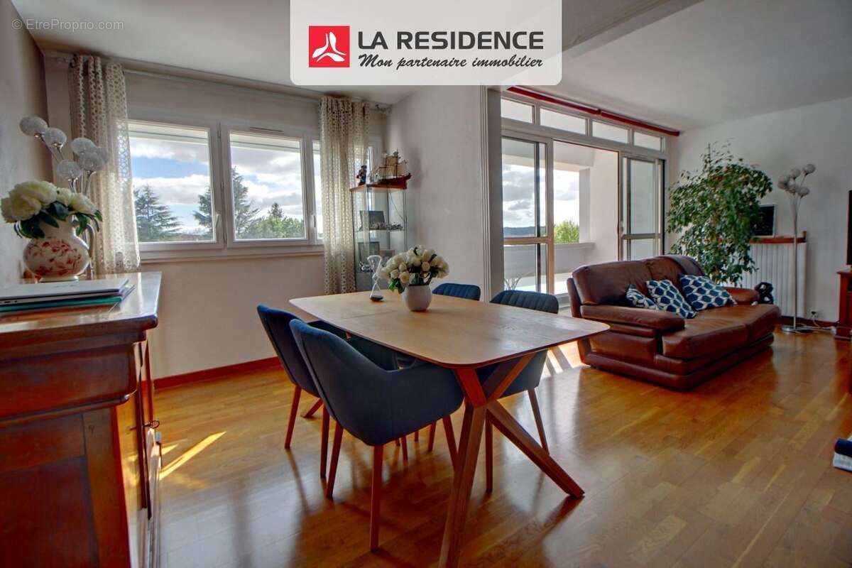 Appartement 99 m² à Plaisir  - photo 4