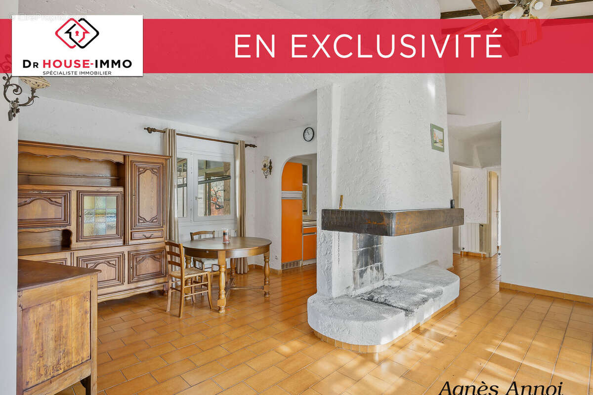 Maison à MEOUNES-LES-MONTRIEUX