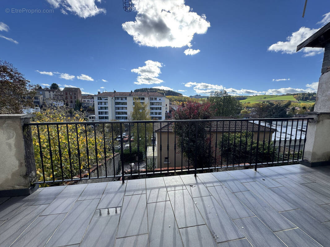 Photo 1 - Maison à AMPLEPUIS