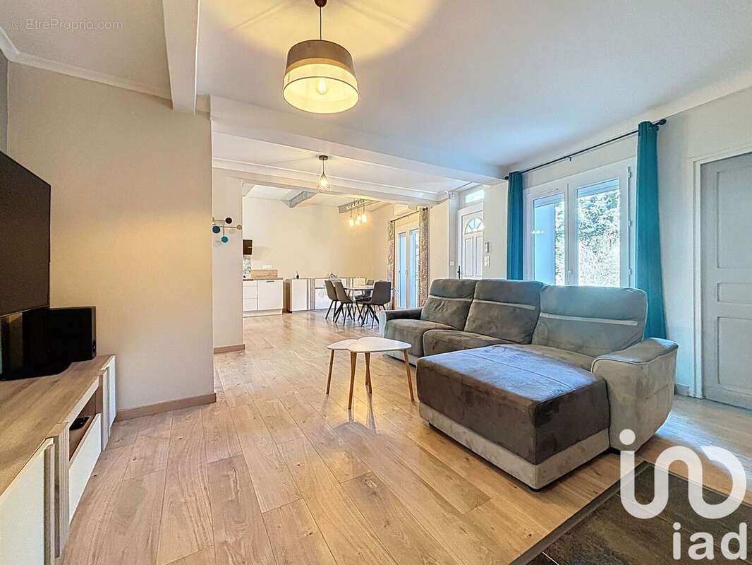 Photo 3 - Maison à LESPIGNAN