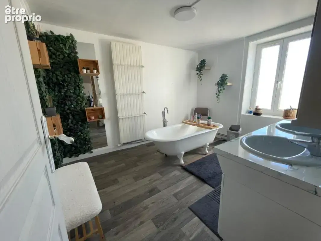 Maison de ville 233m2 ORSENNES (36); 115000€ à saisir! - photo 6