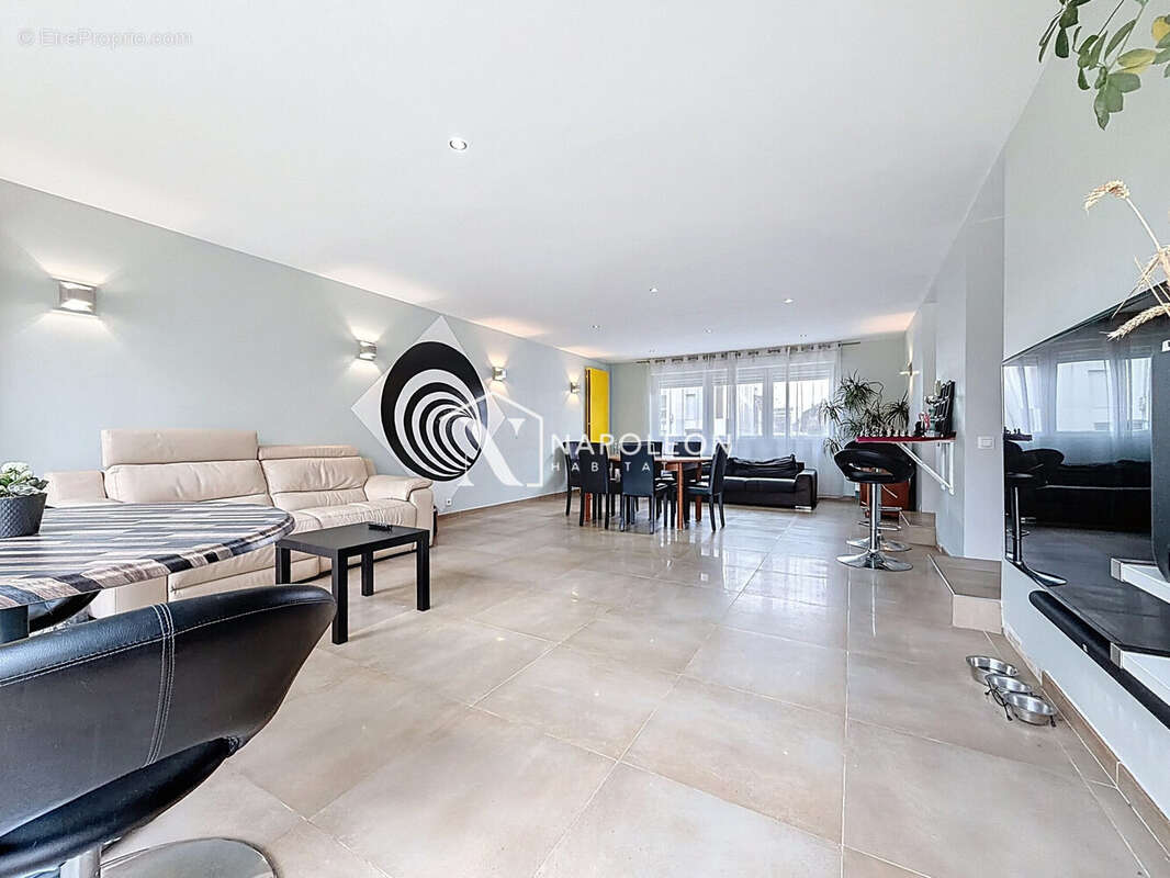 Maison à FACHES-THUMESNIL