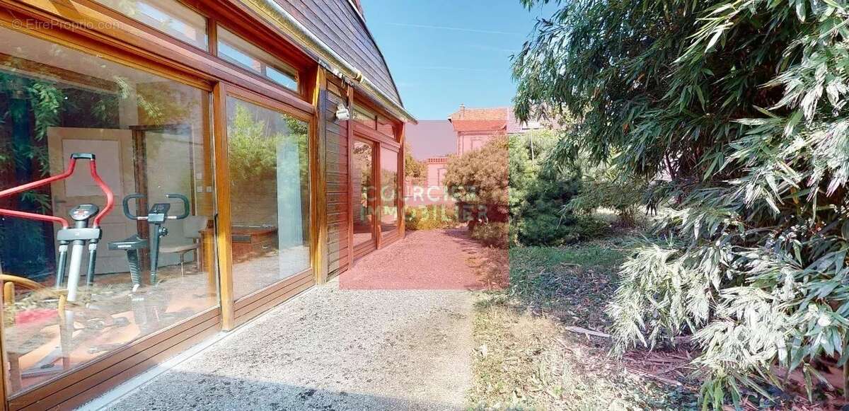 Maison à COURTENAY