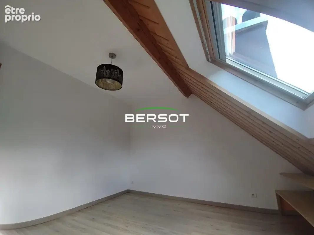 Les longevilles mont d'or t3 en duplex - photo 5
