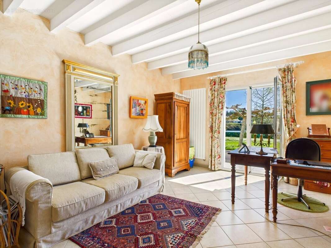 Maison à SAINT-SYLVESTRE-SUR-LOT