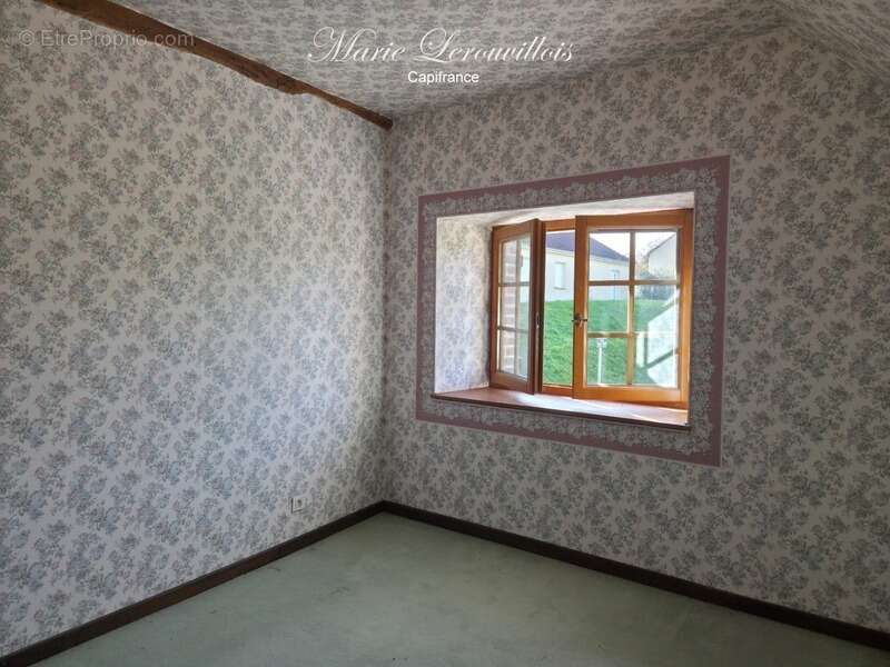 Maison à CHAOURCE