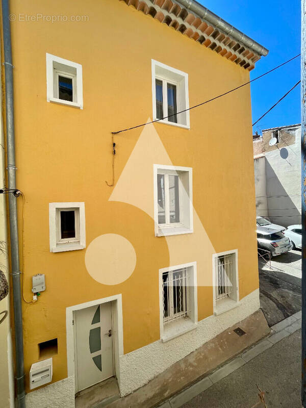 Maison à GONFARON