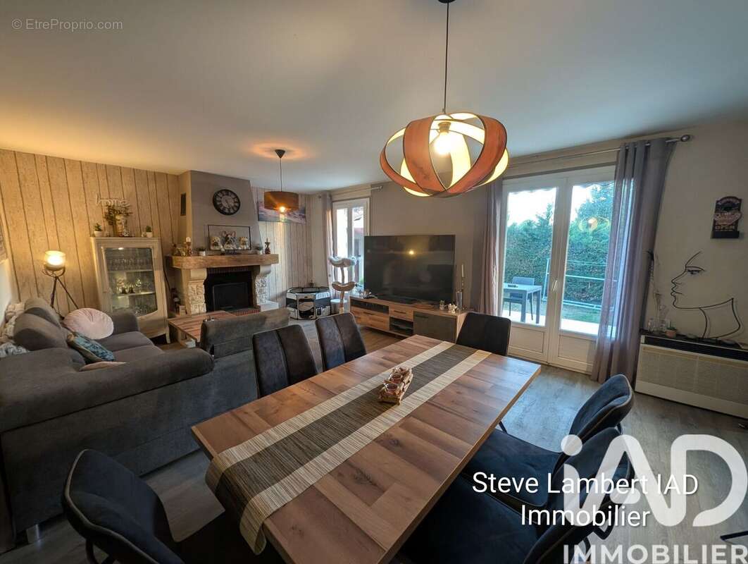 Photo 3 - Maison à MONTBARTIER