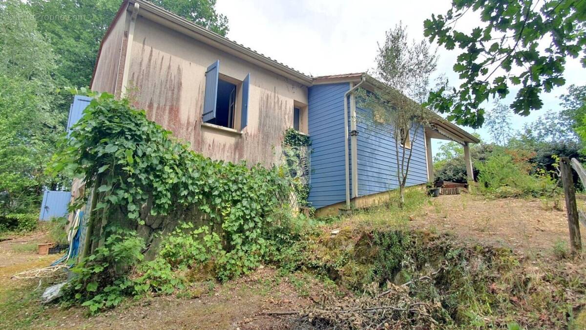 Maison à DIGNAC