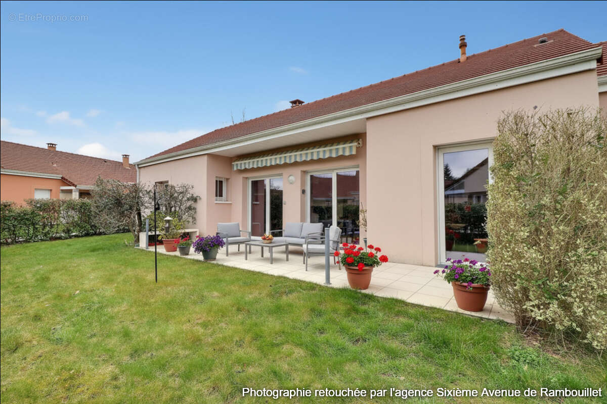 Maison à RAMBOUILLET