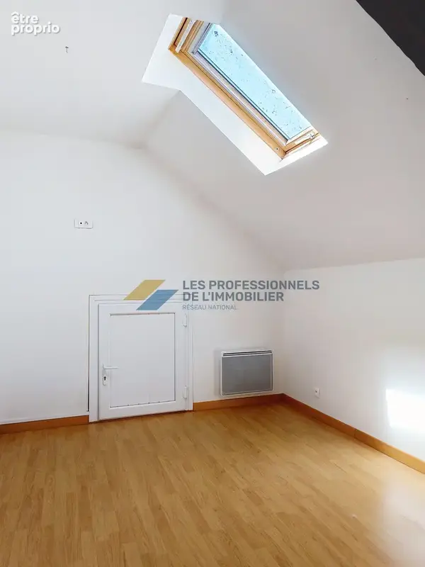 Vente d'un immeuble de rapport situé au centre bourg de Nivillac. - photo 8