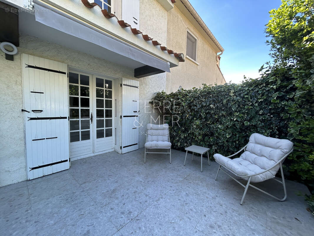Maison à SAINT-CYPRIEN