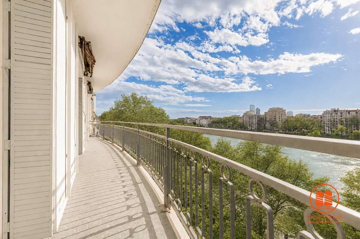 Appartement à LYON-1E