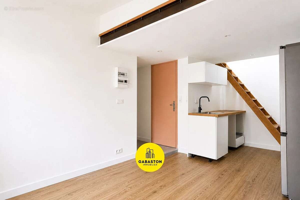 Appartement à MARSEILLE-6E