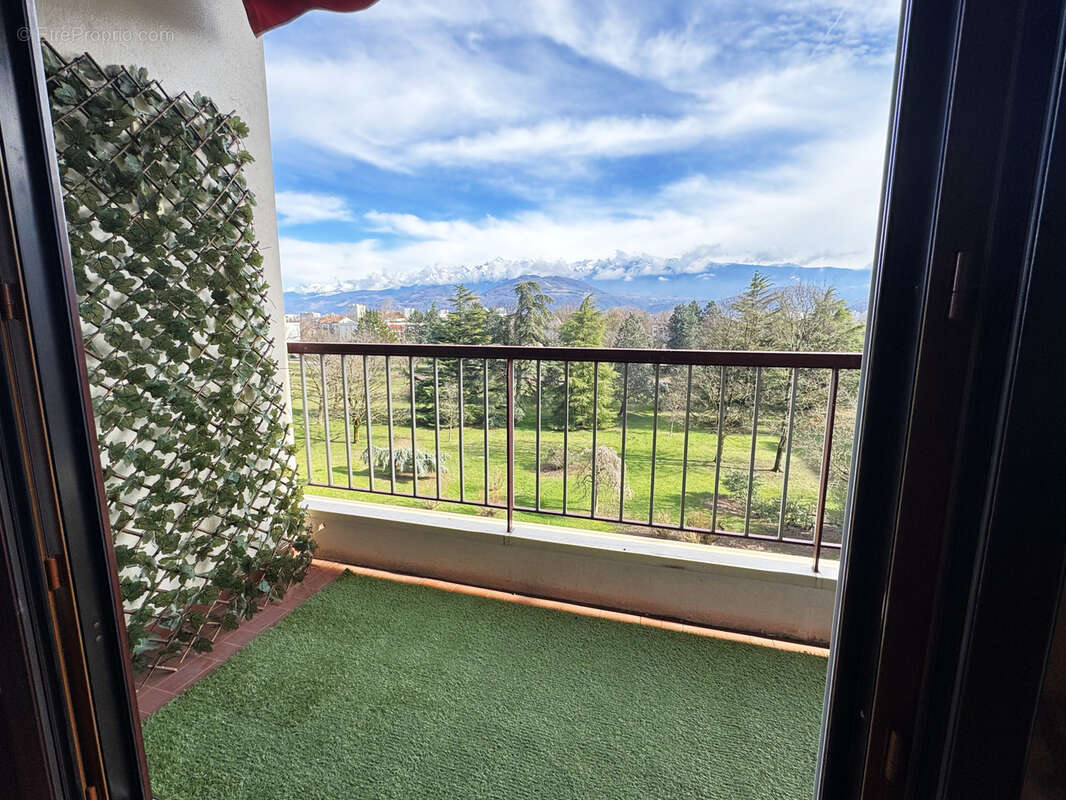 Appartement à ECHIROLLES