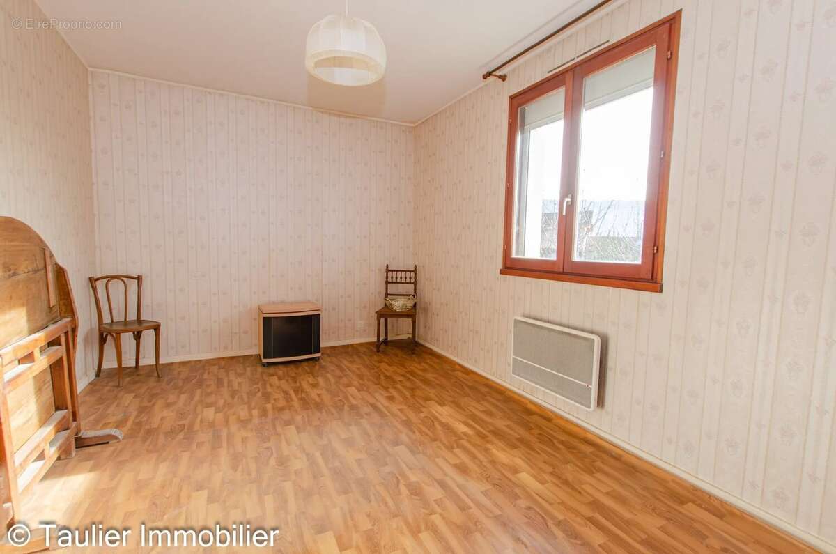 Maison à SAINT-VERAND