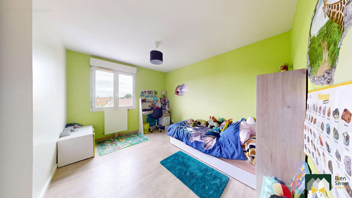 Appartement à MAINVILLIERS