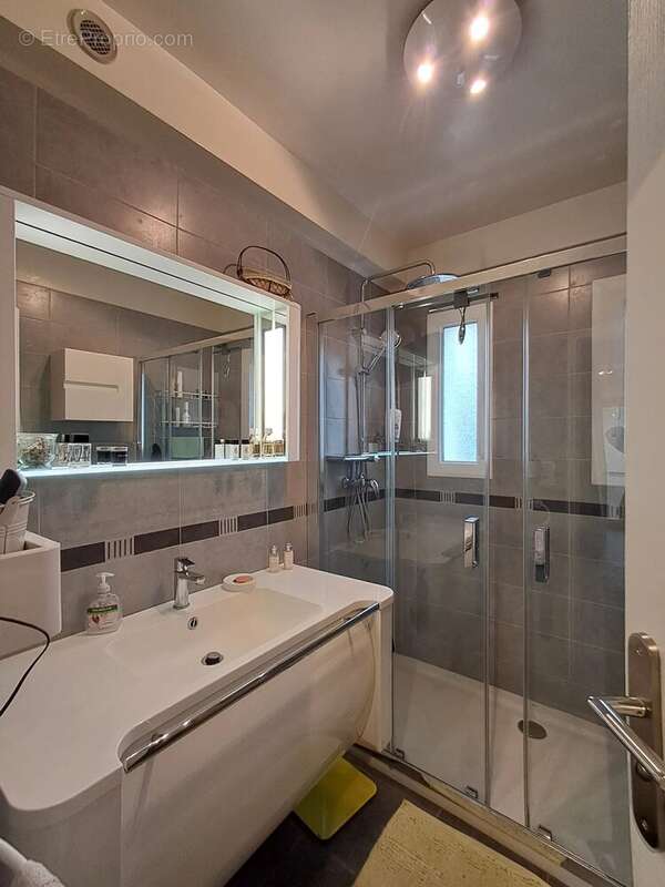 Maison à SAINT-MARCEL-D&#039;ARDECHE