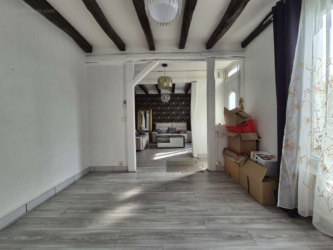 Maison à TREMBLAY-EN-FRANCE