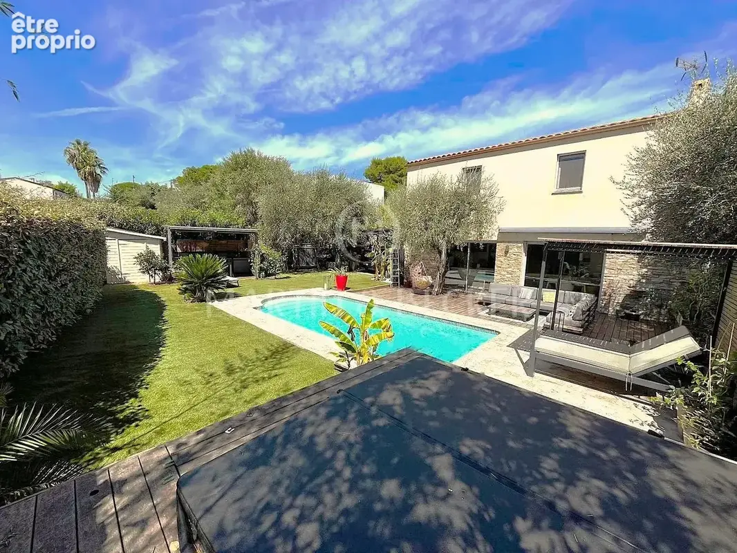 Photo Maison à Biot au prix de 829 000€