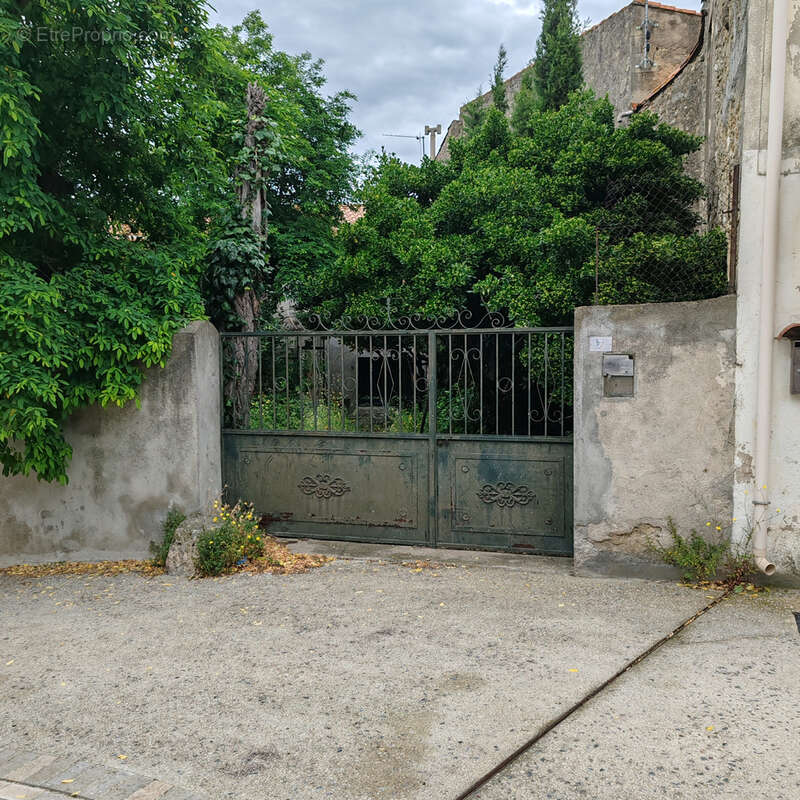 Maison à LESPIGNAN