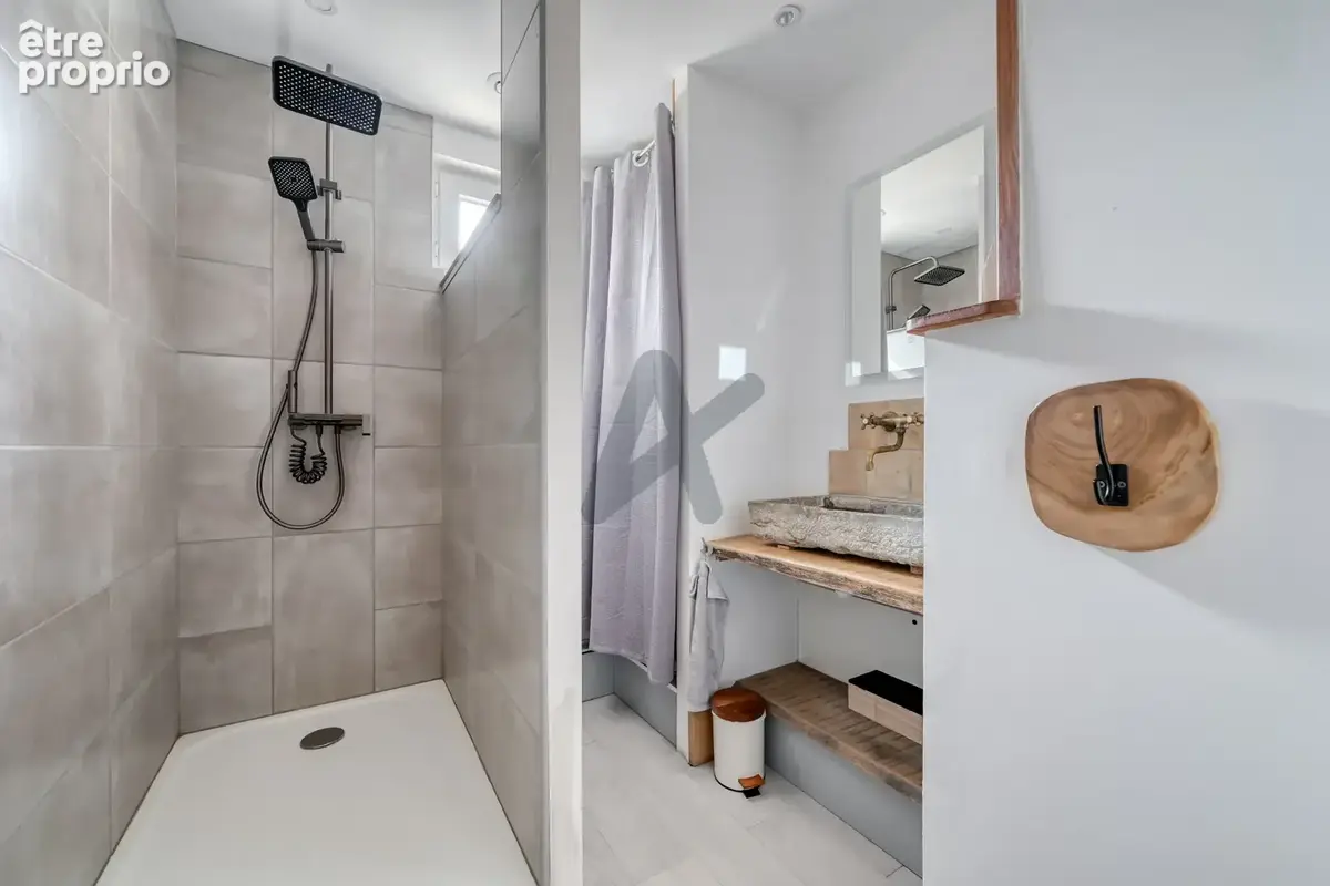 Saint-Genis-Laval - Centre: Duplex de 117m2, 3 chambres, climatisé. - photo 11