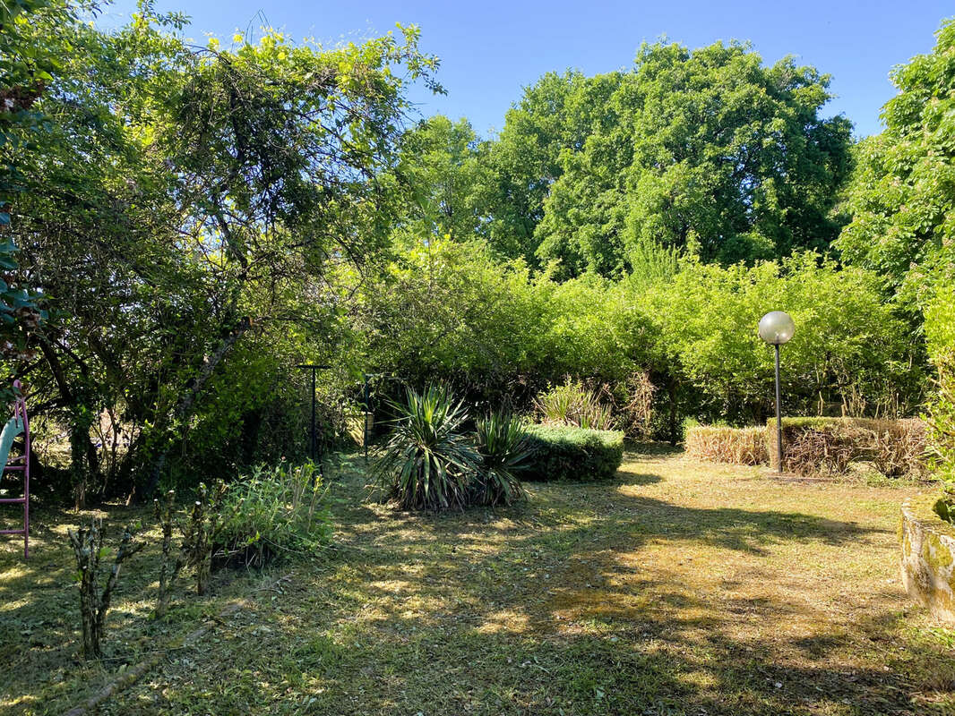 Maison 171 m² à Vernoy  - photo 4