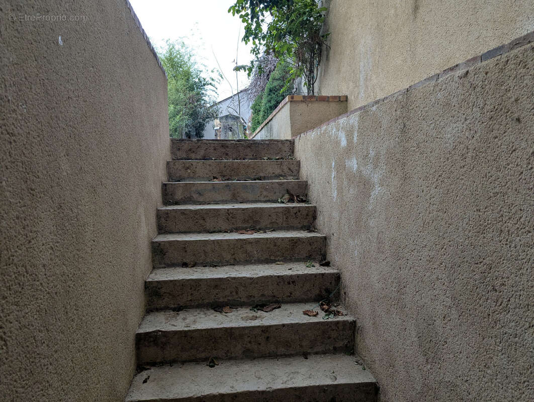 Maison à CHASSIGNOLLES