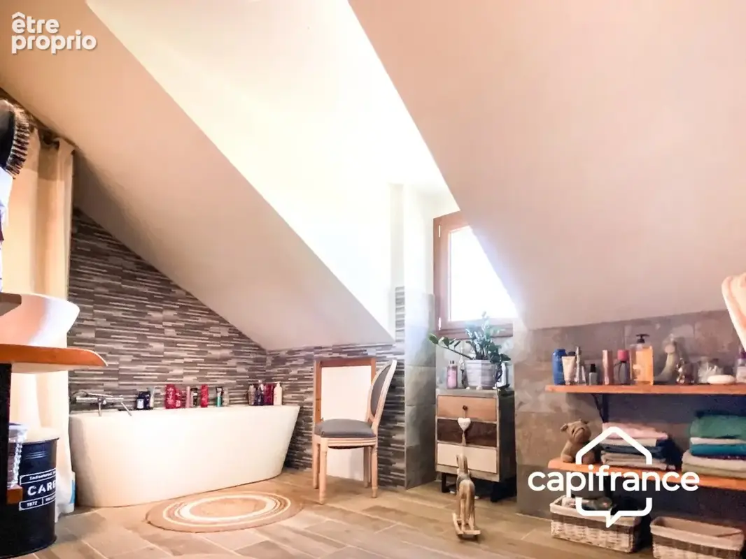 Maison à vendre 8 pièces LE BOUCHAGE (38) - photo 12