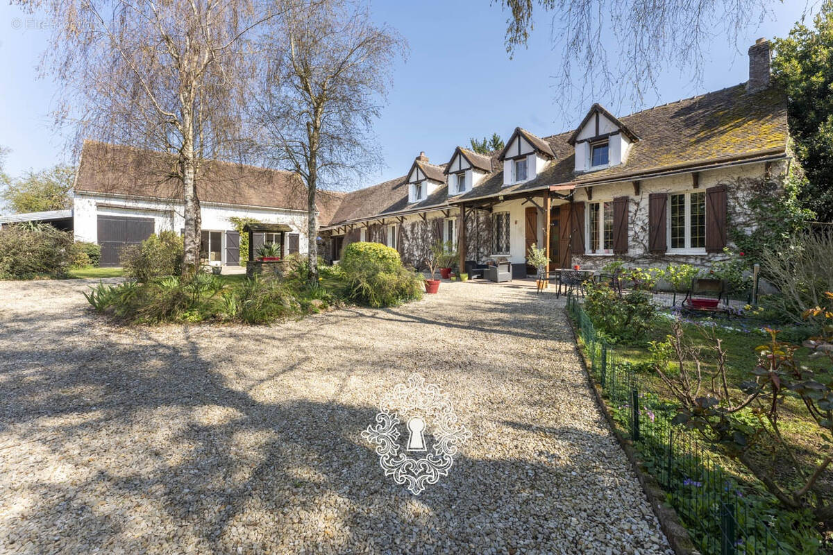 Maison à PERCENEIGE