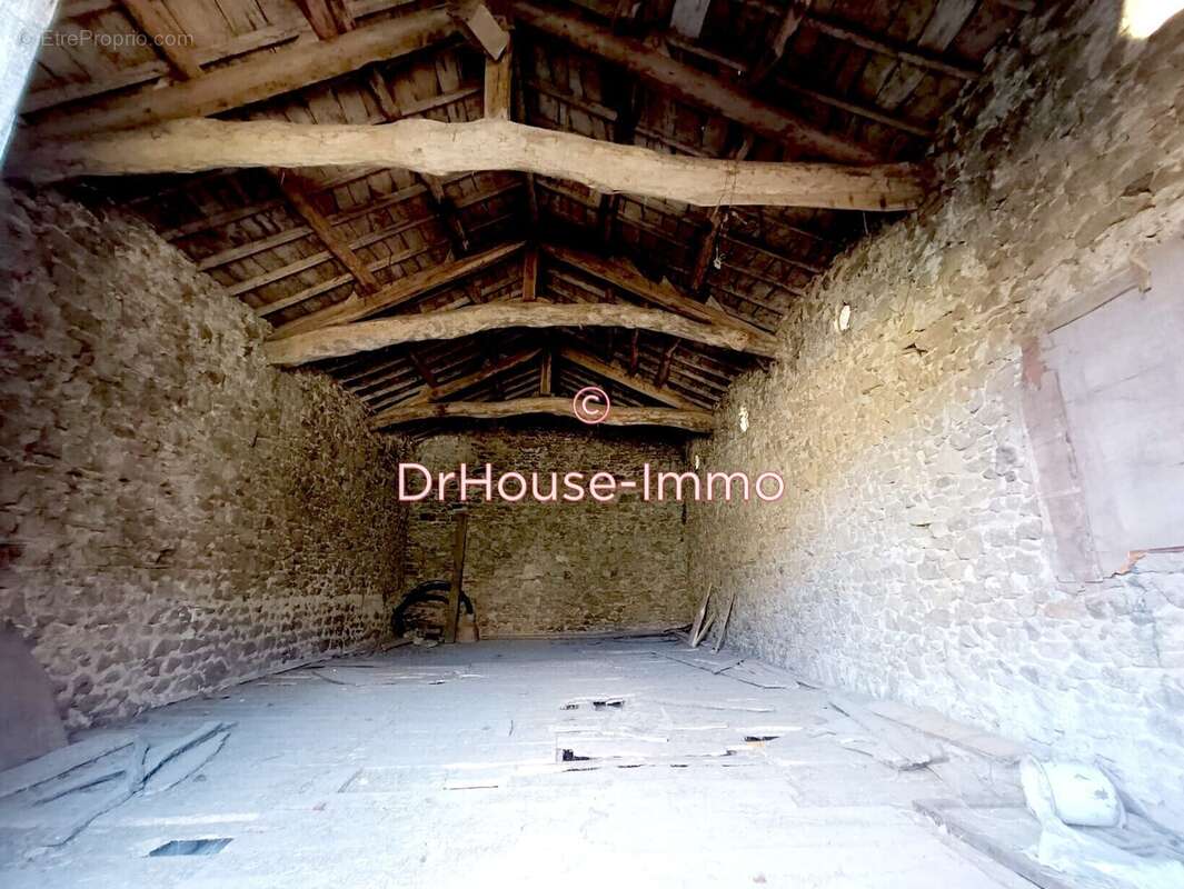 Autre à SAINT-VICTOR