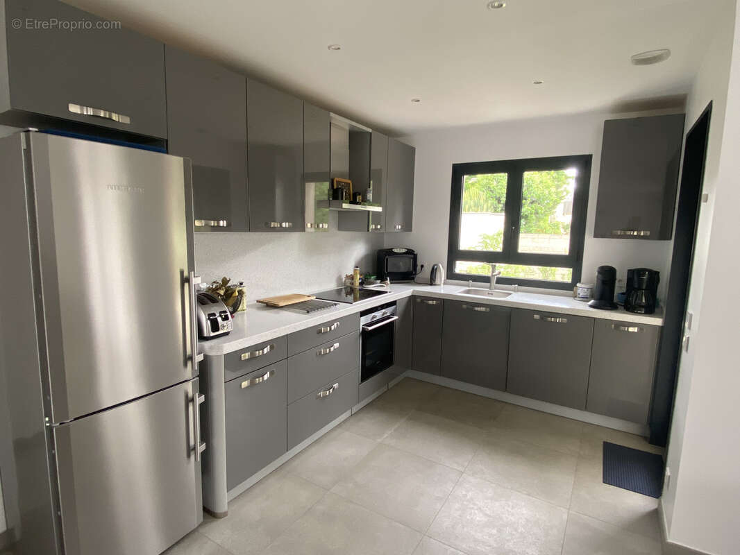 Maison à PARAY-VIEILLE-POSTE