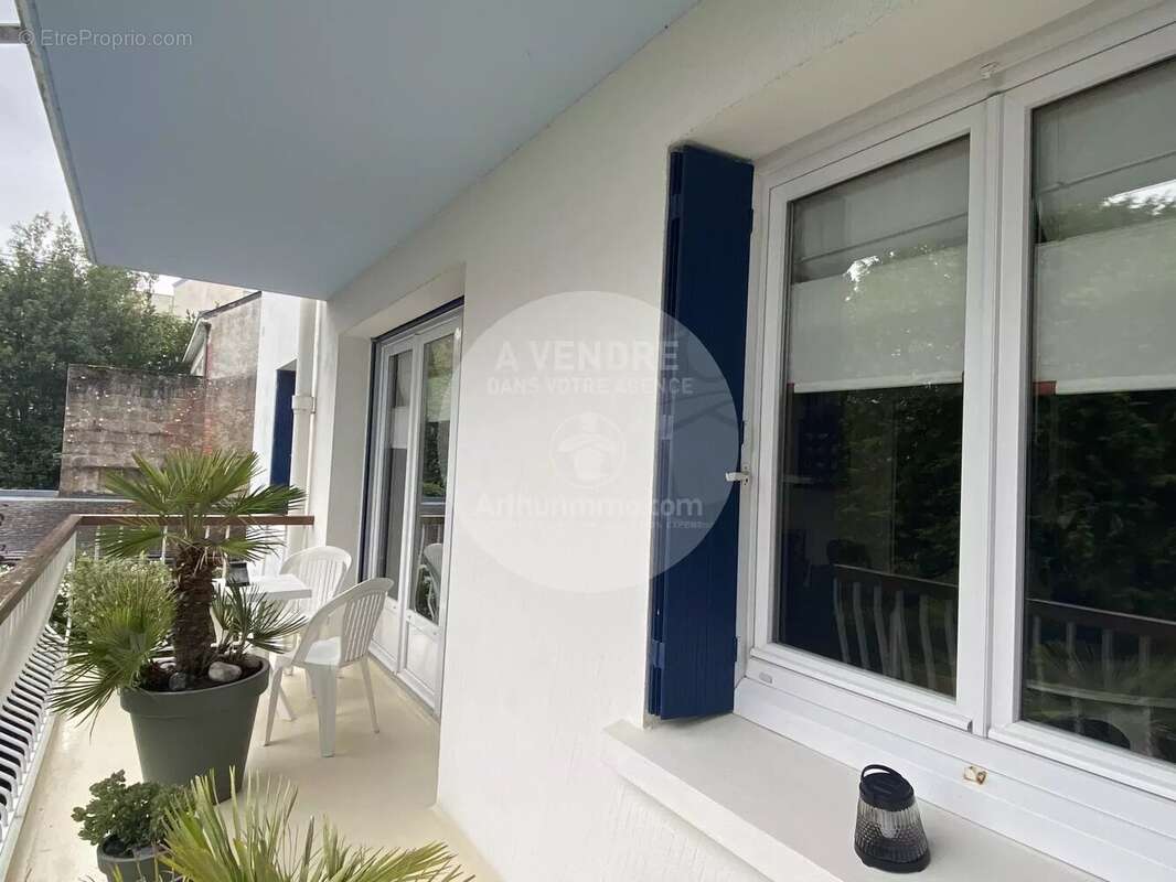 Appartement T3 traversant avec vue mer, bd Albert 1er - photo 4