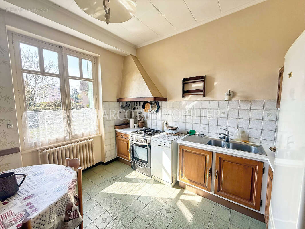 Maison à LYON-5E