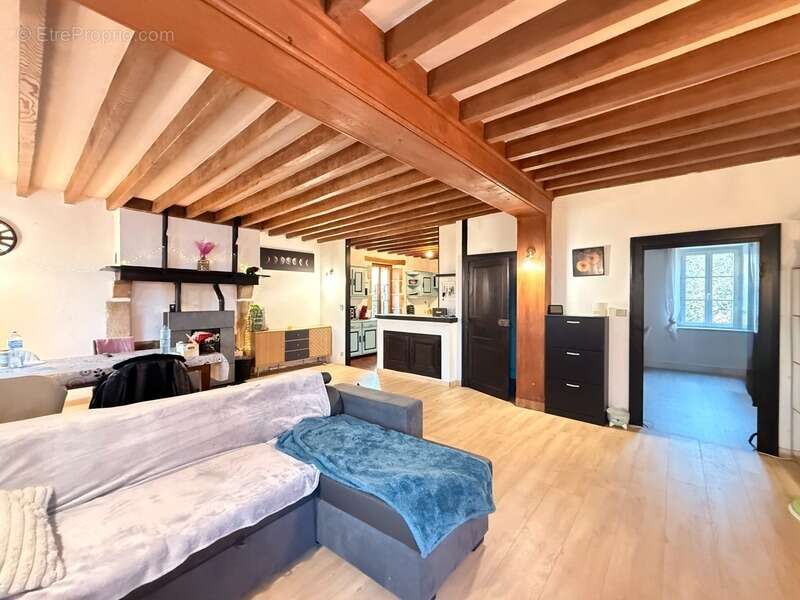 Maison à FRESSELINES