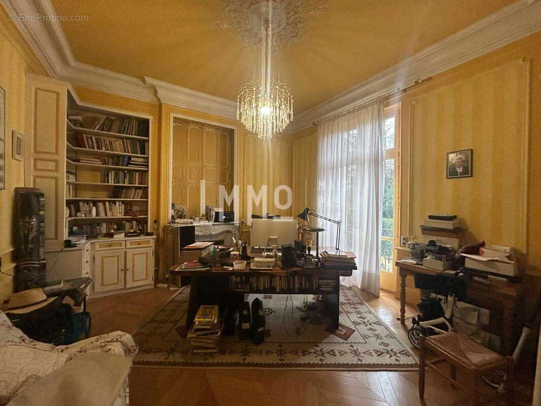 Maison à VOUVRAY-SUR-LOIR