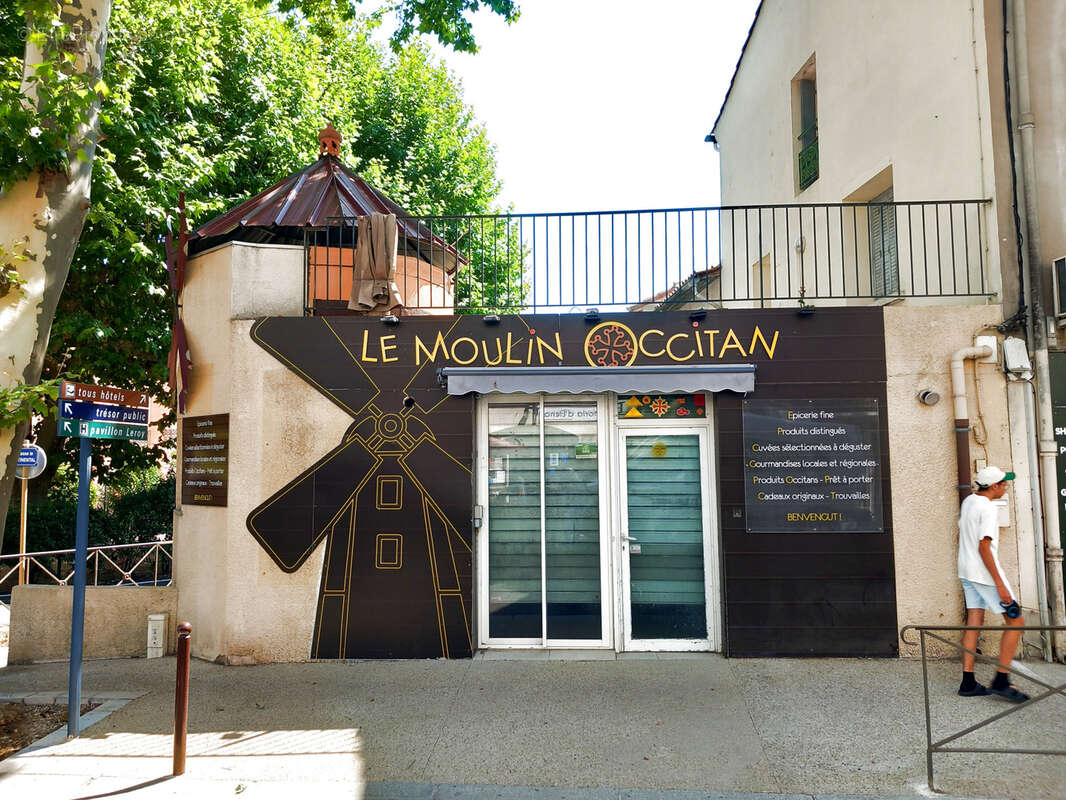 Commerce à LAMALOU-LES-BAINS
