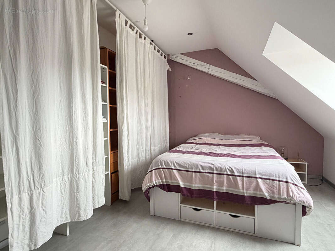 Appartement 3 pièces 65 m2 habitables - 88 m2 au sol - photo 8