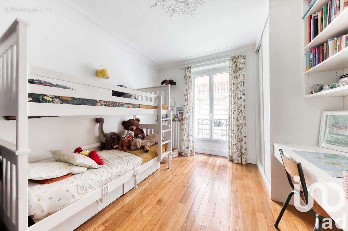 Photo 9 - Appartement à PARIS-18E