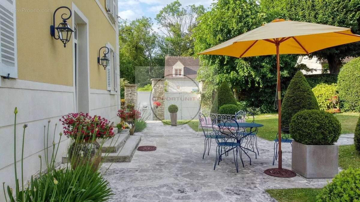 Maison à MONTGE-EN-GOELE