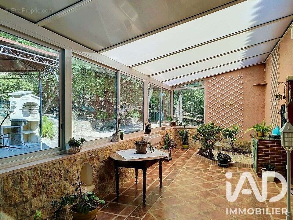 Maison 168 m² à Rochegude  - photo 5