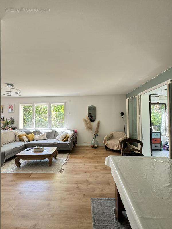 Maison 6 pièces Meyzieu - 505000 € - photo 4